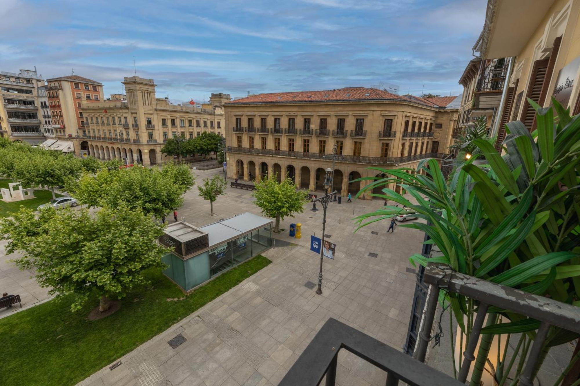 Апартаменти Tuapartamento Gran Boutique - Centro Ciudad Plaza Del Castillo Памплона Екстер'єр фото